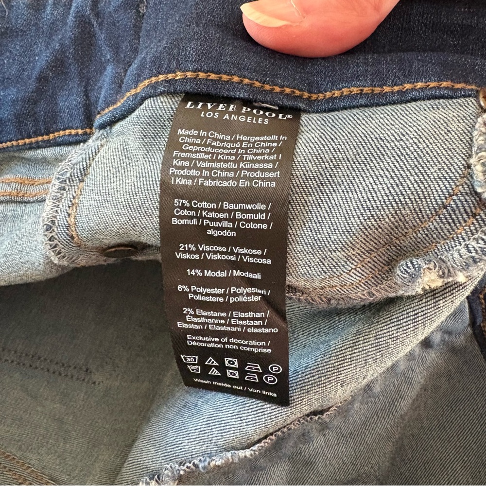 Liverpool The Slim Stretch Pull On Jeans. Size 12/31. - Picture 8 of 12